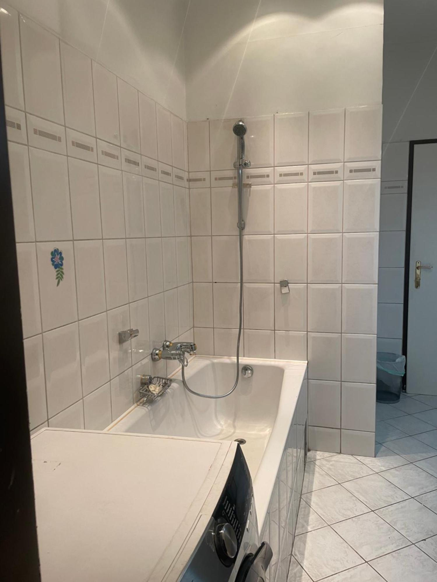 U6 Schoepfwerk Home 5 Wien Exteriör bild