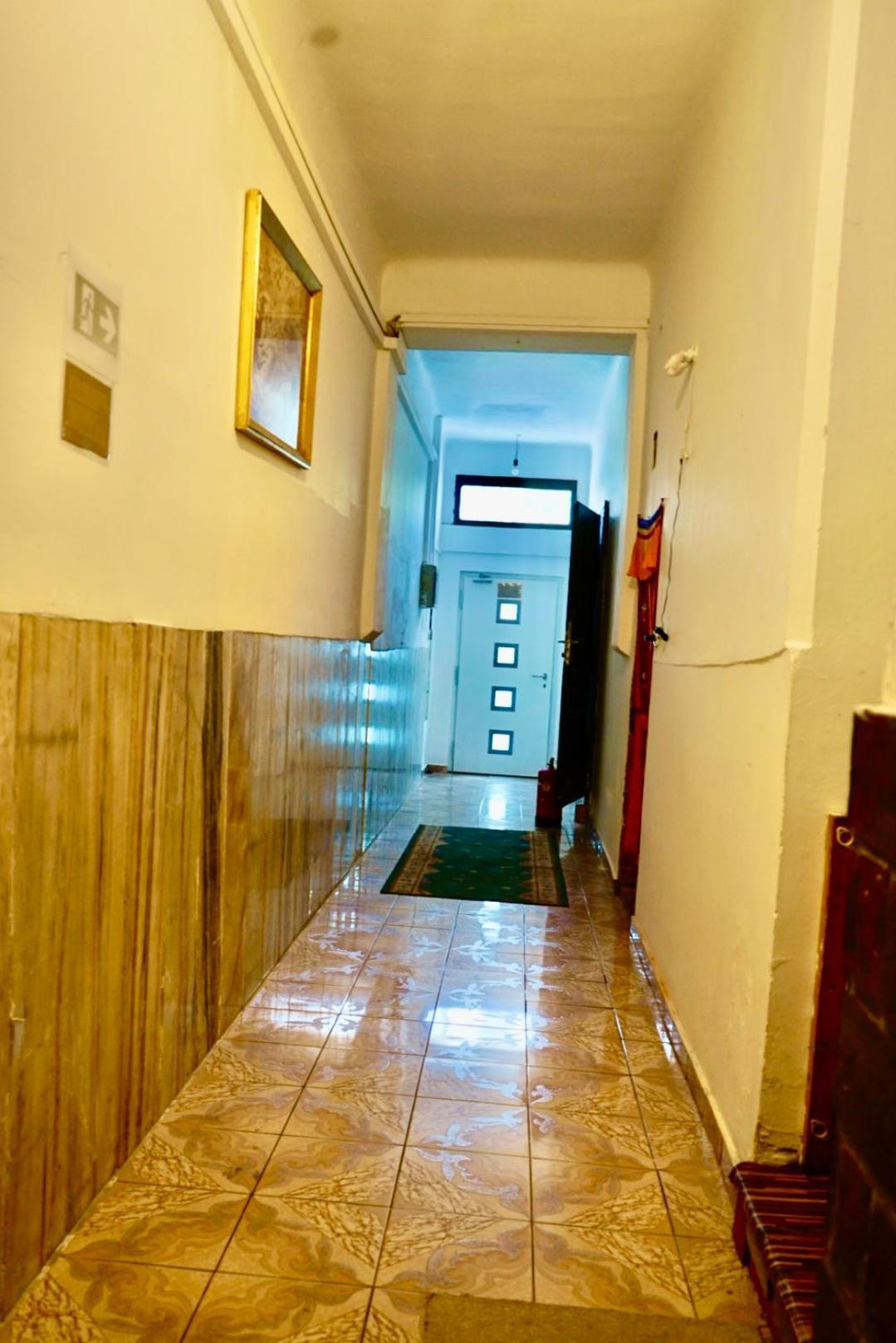 U6 Schoepfwerk Home 5 Wien Exteriör bild